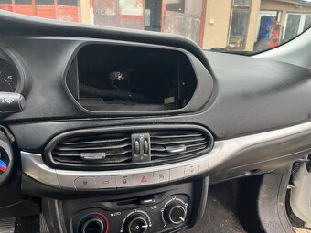 Fiat tipo 2017 - 10