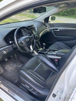 Hyundai i40 CW 1.7 CRDi 136k Style len 114k km - 10