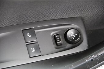 OPEL Astra 1,0 T 77 kW - 10