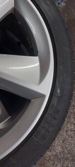 Predam original Škoda hlinikove disky r18 " - 10