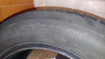 235/55 R17 vredestein a good year - 10