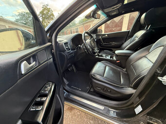 Kia Sportage GT line 2,0 136 kw Automat PANORAMA 4x4 - 10
