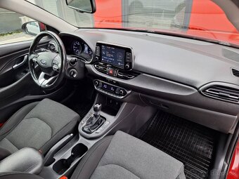 Hyundai i30 CW 1.5 T-GDi mHEV DCT Family, Pôvodný lak, SR - 10