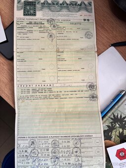 Toyota hilux 2.4td 66 kw - 10