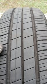 Pneu 195x60 r18 - 10