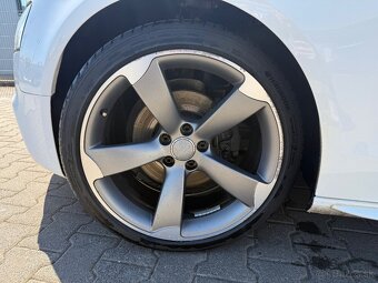 Audi A5 2.0TDi 140kW S-Line - 10