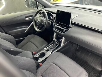 Toyota Corolla 2.0 Hybrid e-CVT Executive mozny odpocet DPH - 10