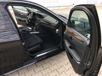 Mercedes E trieda Sedan 200CDi BlueEfficiency - 10