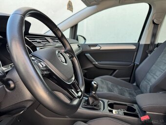 VOLKSWAGEN TOURAN,HIGHLINE,2,0TDI, MANUÁL, 5-MIESTNY, 6/2017 - 10