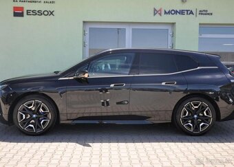 BMW iX xDrive40 HUD H/K TAŽNÉ 240 kw - 10