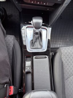 ia Ceed SW 1.6 CRDi 100 kW – First Edition A/T - 10