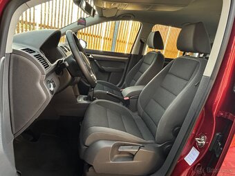 Volkswagen Touran 1.6 TDI BlueMotion Comfortline - 10