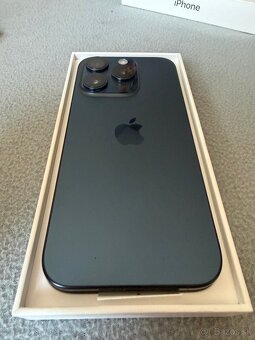 iphone 15 pro 1TB blue titanium - 10
