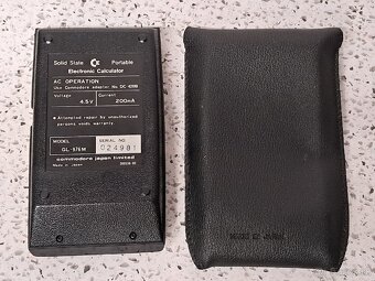 Kalkulator - Kalkulačky Texas Instrument / Commodore - 10