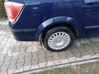 Opel Astra H - 10