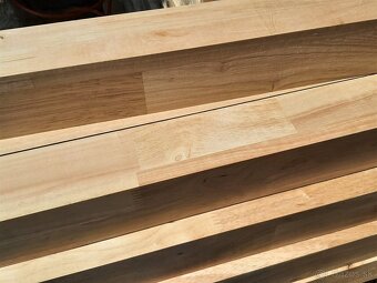 Škárovka pohľadové hranoly Akácie a Hevea malajský dub - 10