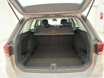 VW Passat Variant Business 110KW - 10