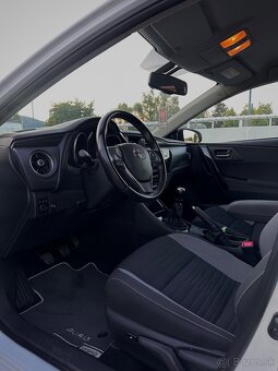 Toyota Auris 1.6 VVT, 97 kW - 10