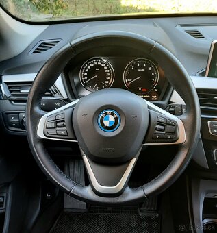 Predám  BMW X1 xDrive 30e A/T - 10