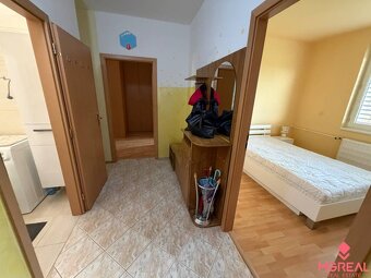 3 izbový byt  balkónom Topoľčany Juh - 10