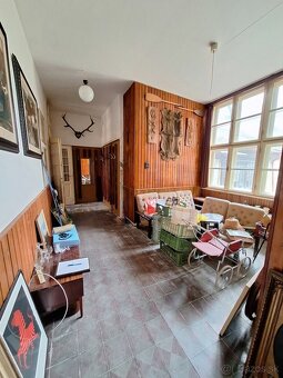 2342 NA PREDAJ MEŠTIANSKY DOM S PRÍJEMNOU ATMOSFÉROU V CENTR - 10