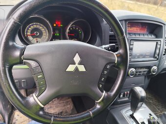 Mitsubishi Pajero 3.2. - 10