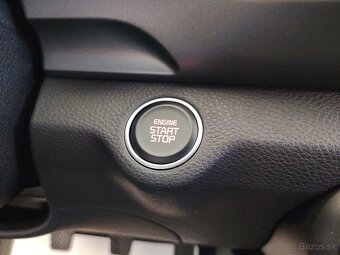 Kia Stonic 1,2 DPi Gold + Smart Pack - 10