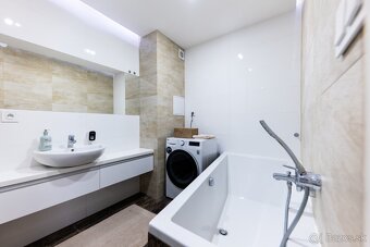 Elegantný 2-izbový byt na prenájom, Nové Mesto nad Váhom - 10