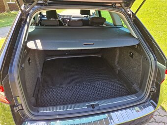 Škoda Superb Combi 2.0 TDI SCR 110KW DSG - 10