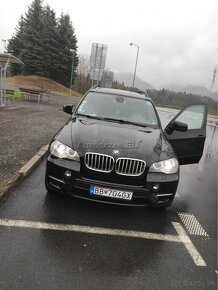 7 miestne BMW x5 e70 40d - 10