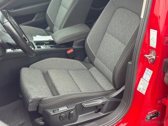 VW Passat Variant 2023- 2.0 TDI EVO Business DSG -NEBÚRANÉ- - 10