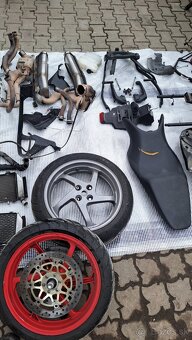 Honda VFR 800 '06 vstrek ND - 10