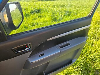 Mazda Bt 50 - 10
