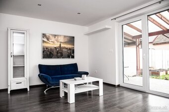 Komfortný 3izb dvojdom so zariadením a dvorom, Veľké Blahovo - 10