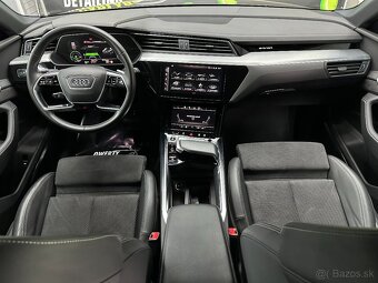Audi E-TRON 55 2021 - 10