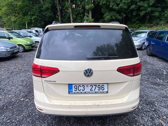 Volkswagen Touran 2.0TDI 81kW automat DSG 7 míst klima - 10
