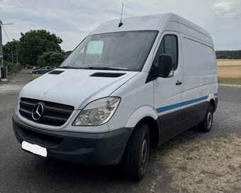 Pojazdný bufetový karavan Unikol - 10