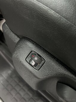 Peugeot Expert 2.0hdi 90kw výhrevy mŕtve uhly 1.majiteľ - 10