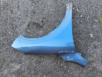 Ford Kuga  pravy blatnik lv4b-s16065 Kuga 3 2020 - - 10