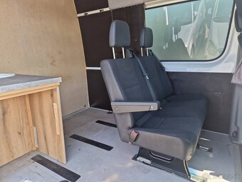 Predám Mercedes-Benz Sprinter 318 CDI 135 KW Automat - 10