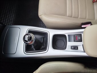 Renault Laguna Coupe - 10