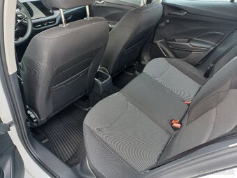 Škoda Fabia Selection 1,0 TSI 85 kW 6MP - 10