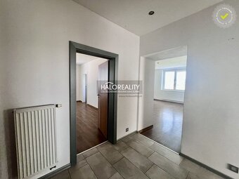 HALO reality - Predaj, trojizbový byt Bošany - 10
