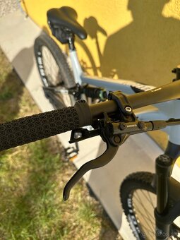 Bicykel rock machine blizzard - 10