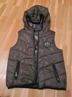 Chlapčenské oblečenie veľ.122 - 10