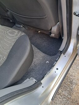 Suzuki SX4 - 10