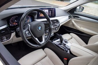 BMW 540d mHEV xDrive /AJ NA SPLÁTKY/PROTIHODNOTA/ODPOČET DPH - 10