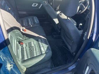 Skoda Roomster - 10