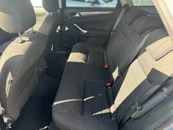 Výnimočný stav, Ford Mondeo MK4 2.0 TDCi kombi automat - 10