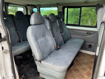 Ford Transit Bus - 10